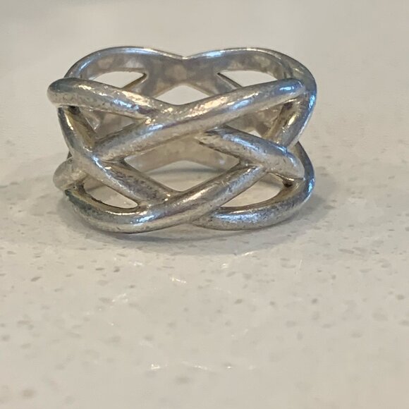 Tiffany & Vo. Vintage Crisscross  Ring. - Picture 6 of 9